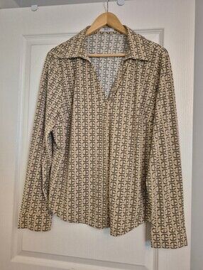 SUZY Beige Geometric-Print Button-Down Shirt